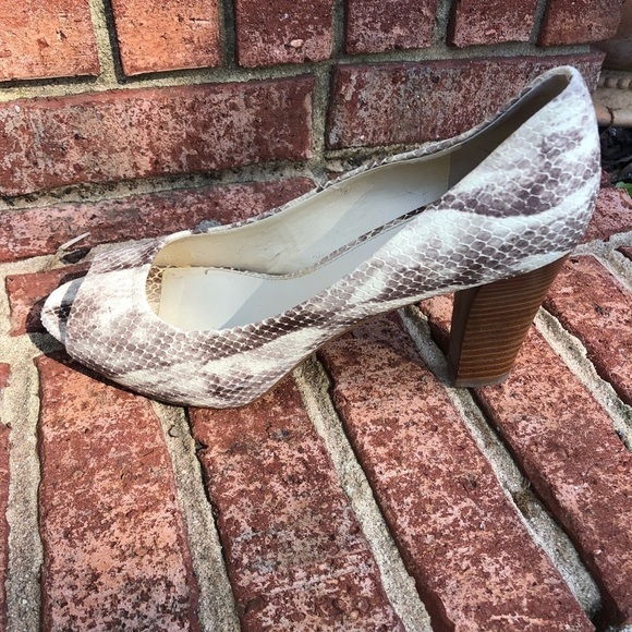 FRANCO santo “Snakeskin”  Peeptoe High Heel PumpsSize 8.5 - Picture 5 of 13